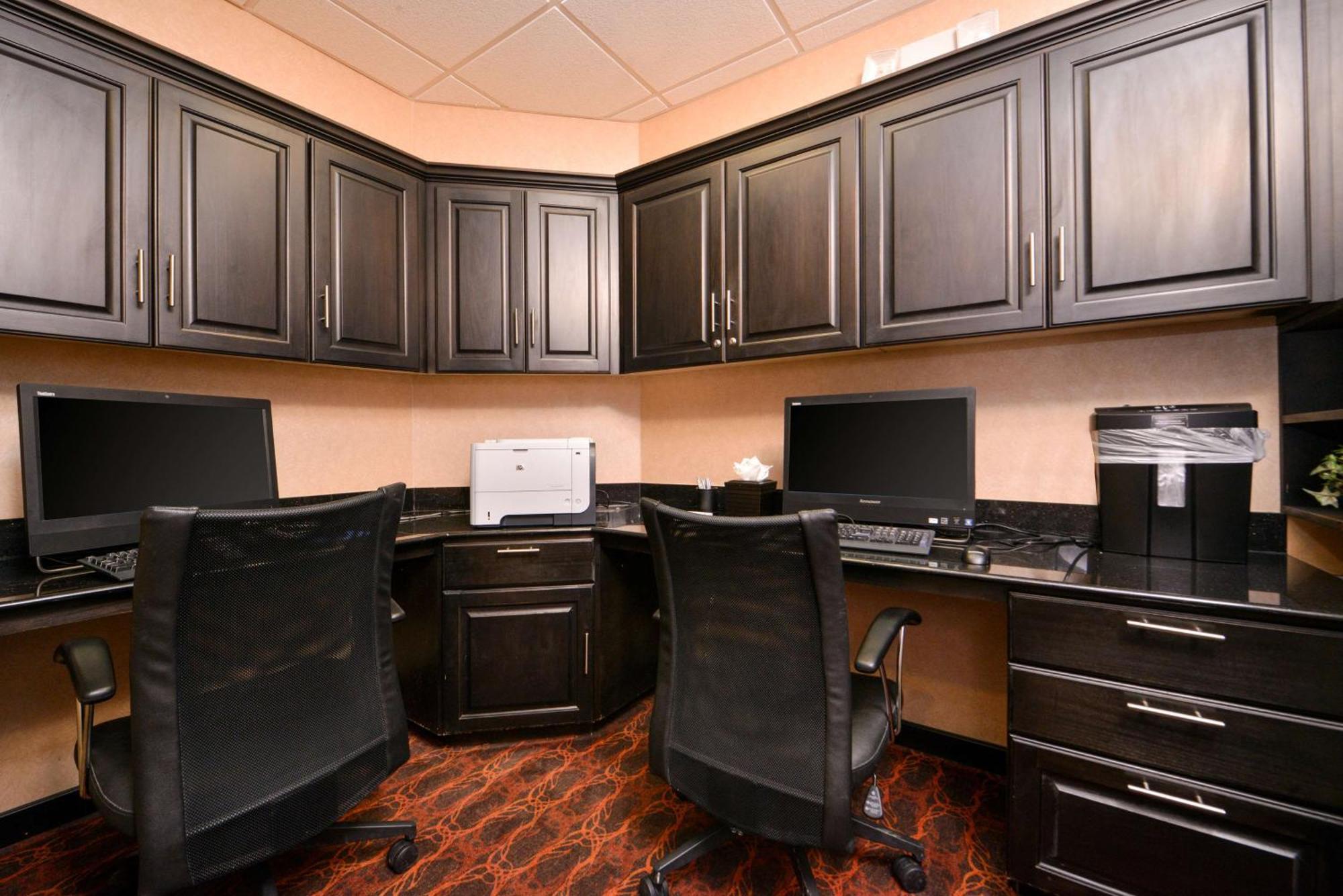 Hampton Inn פקוס מראה חיצוני תמונה
