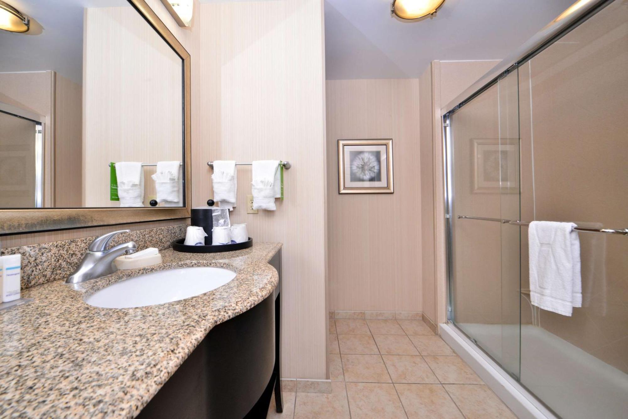 Hampton Inn פקוס מראה חיצוני תמונה