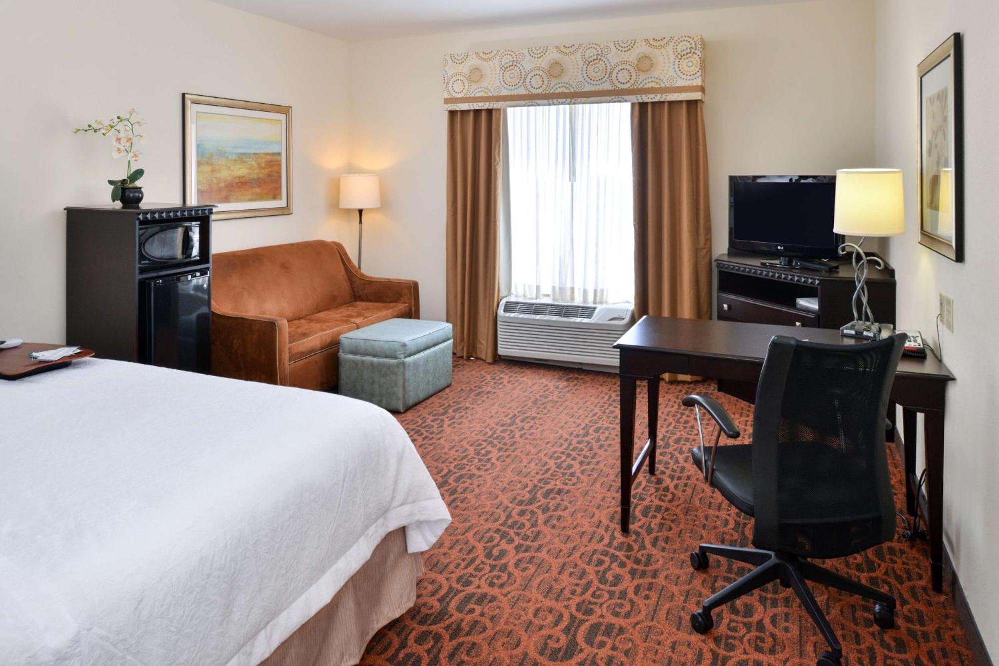 Hampton Inn פקוס מראה חיצוני תמונה