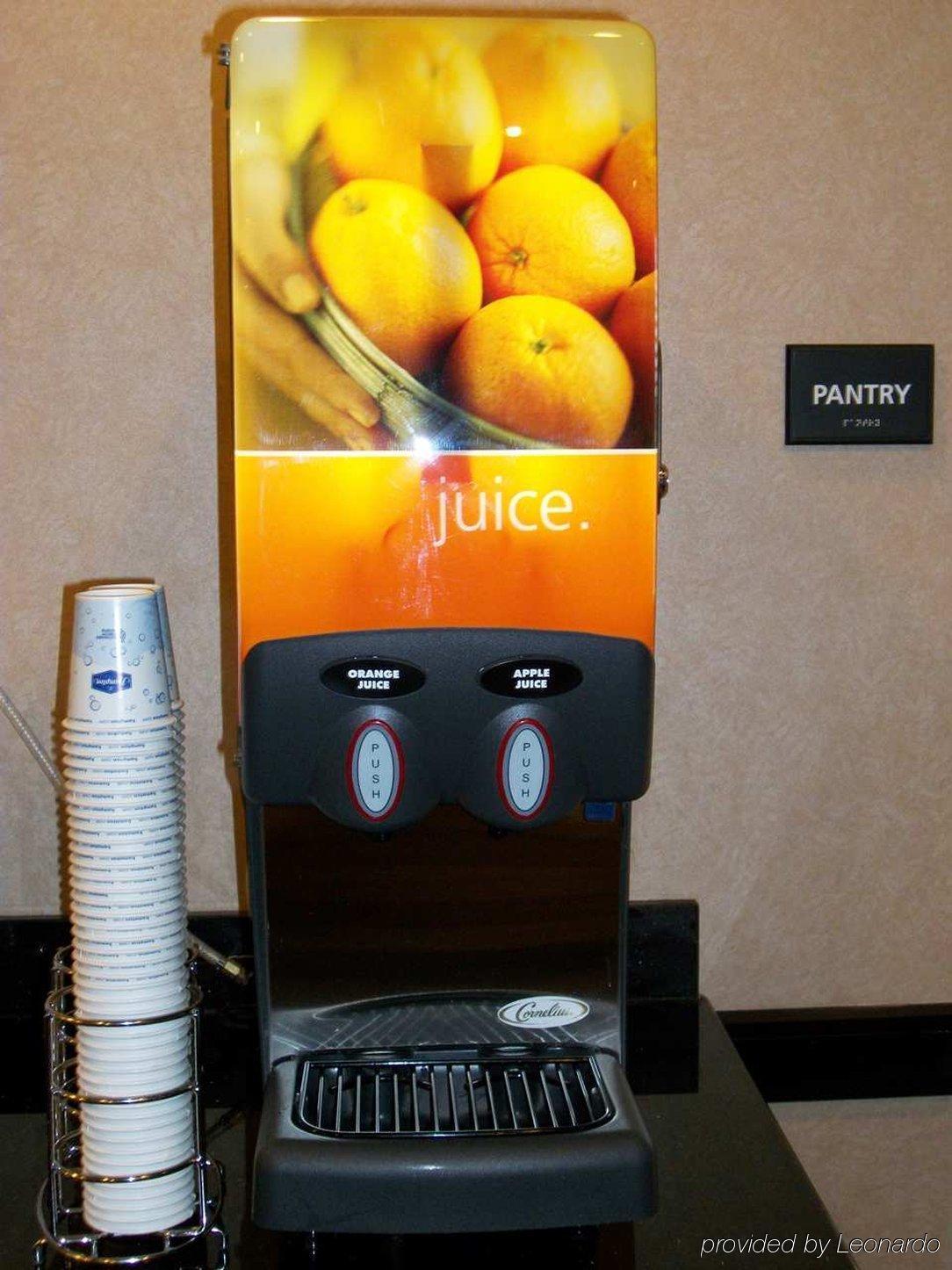 Hampton Inn פקוס מסעדה תמונה